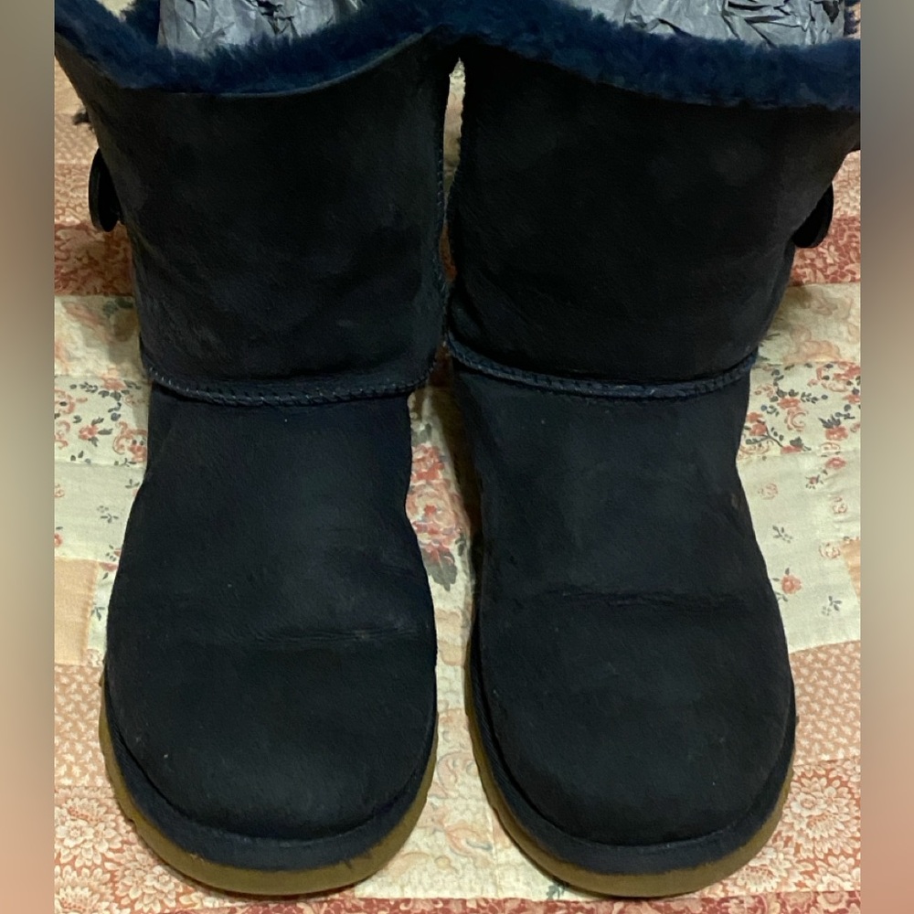 UGG Women's Navy Suede Winter Boots